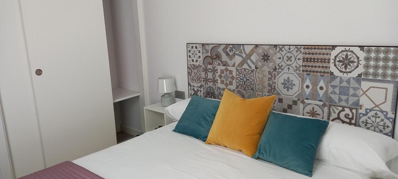 Casa Palacio La Casa Blanca Suites Севиля Екстериор снимка