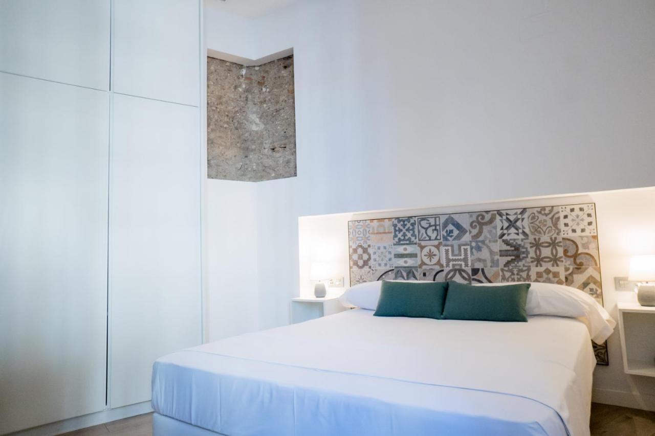 Casa Palacio La Casa Blanca Suites Севиля Екстериор снимка